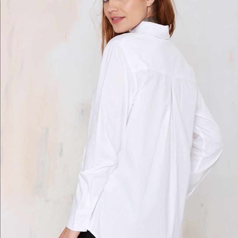 NORDYS SOLD OUT, ASLIO High /Lo Edgy Blouse - Picture 3 of 5